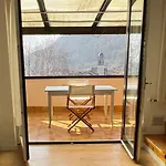 Appartamento 81, Bright Miniloft With View