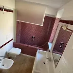 81, Bright Miniloft With View Appartamento